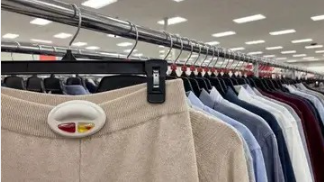 How Quality Apparel Supports Brand Visibility and Customer Engagement